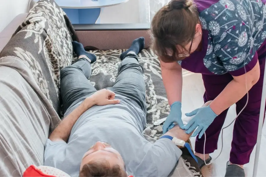 Срочный вывод из запоя в Знаменске: быстро, недорого